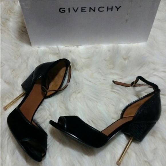 Givenchy Black Matilda Noir bundle & save - Picture 4 of 8